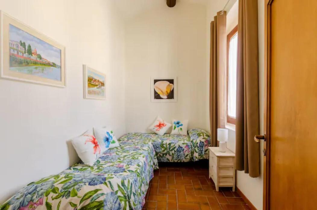 Il Podesta Bianco Florence Luaran gambar